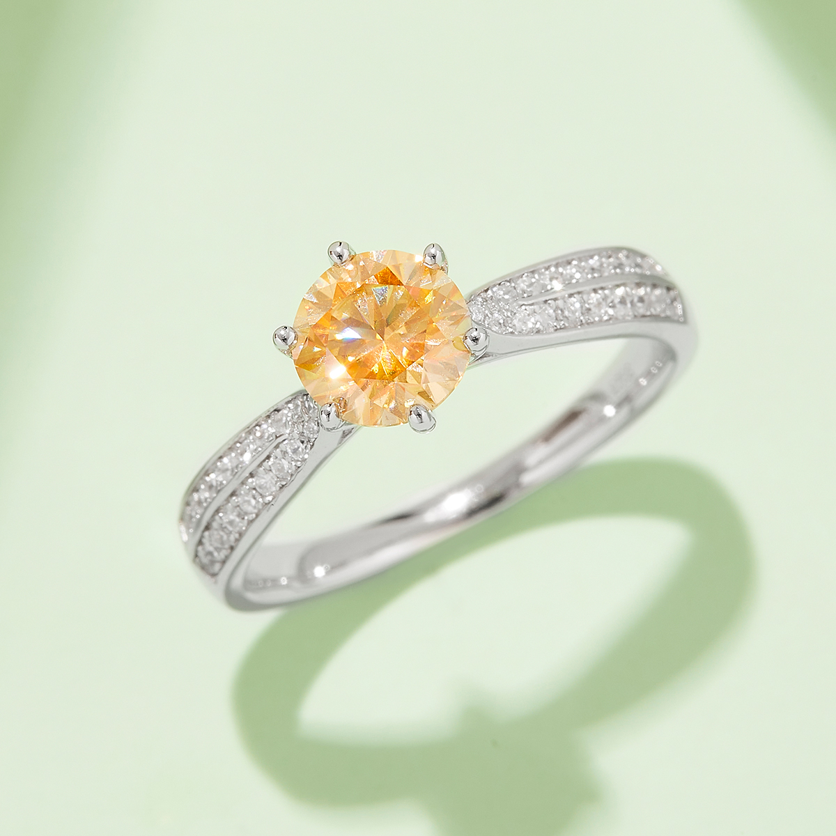 Straight arm micro-set starlight queen S925 silver plated white gold moissanite diamond women's ring 1 carat grade D