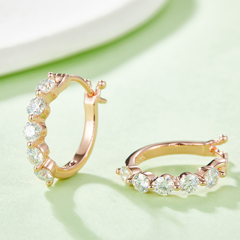 Single row of half earrings S925 silver moissanite diamonds D grade 1CT   K002A