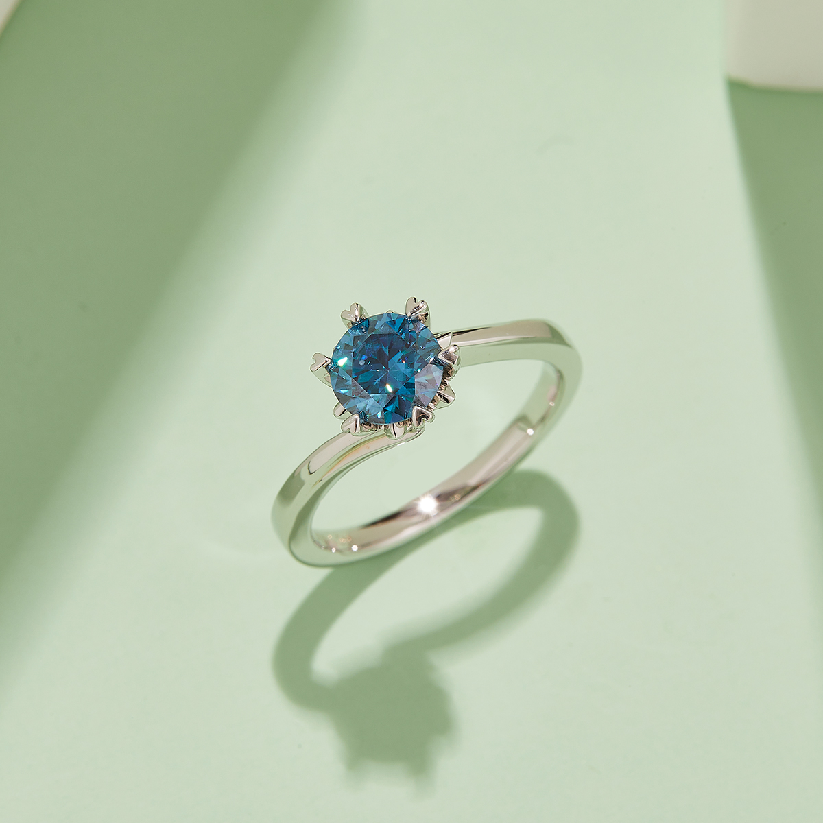 Twisted Arm Classic Snowflake S925 Silver Plated White Gold Moissan Diamond Women's Ring 1 Ct D