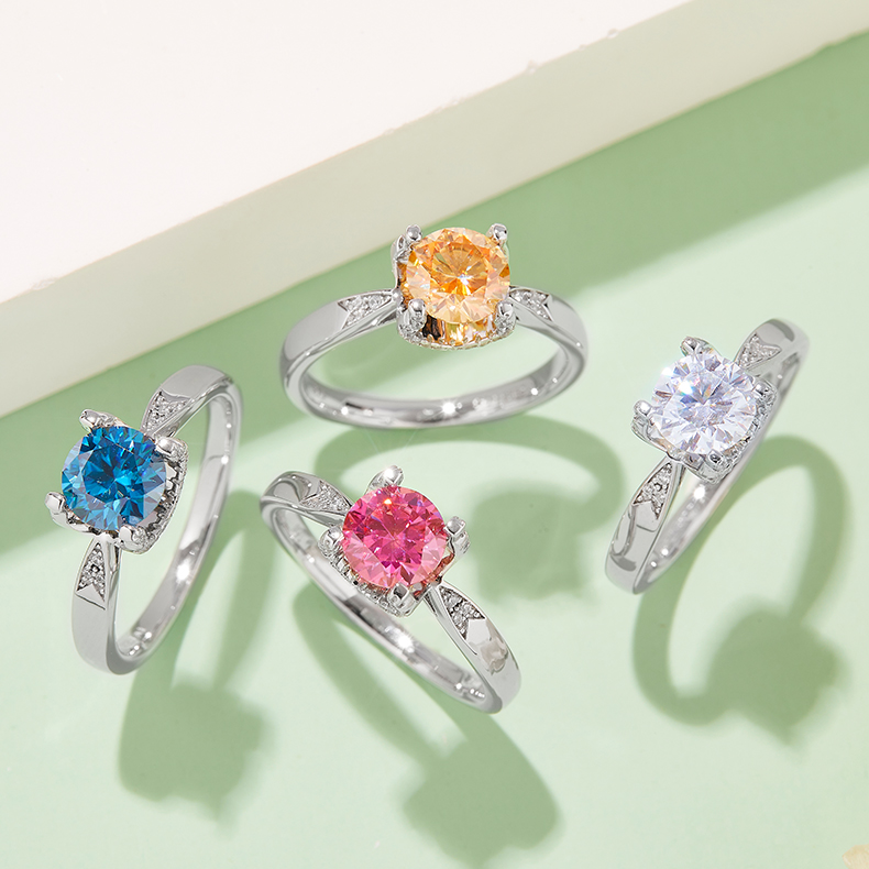 Straight Arm V-Face Micro-Set Bullhead S925 Silver Plated White Gold Moissan Diamond Women's Ring 1 Carat D