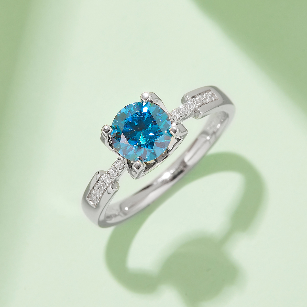 Straight arm micro-set cow head small waist S925 silver plated white gold moissanite diamond women's ring 1 carat D grade