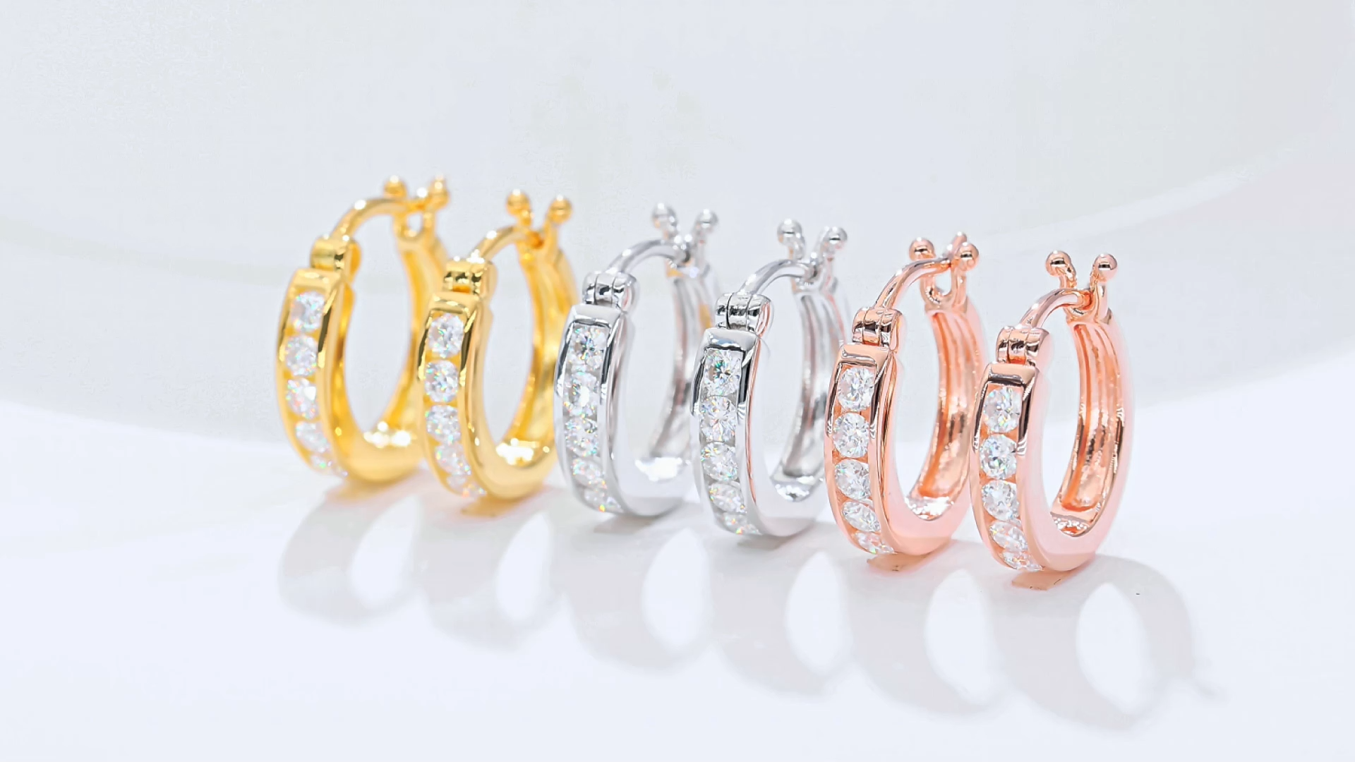 Double rows of half earrings S925 silver moissan diamond criolite grade D 0.24CT          K015A