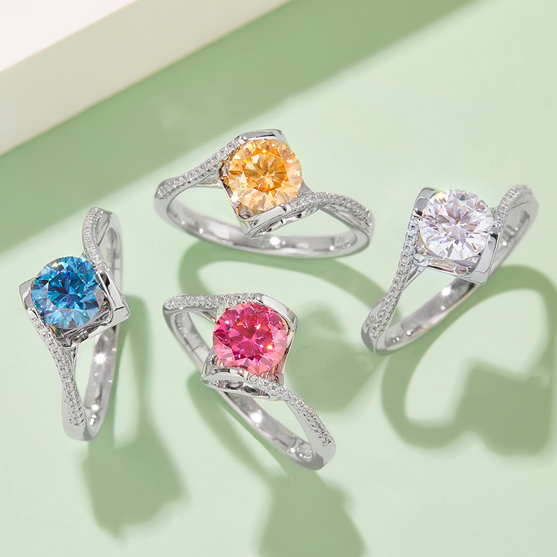 Twisted Arm Micropavé Angel's Kiss S925 Silver Plated White Gold Moissan Diamond Women's Ring 1 Carat Grade D