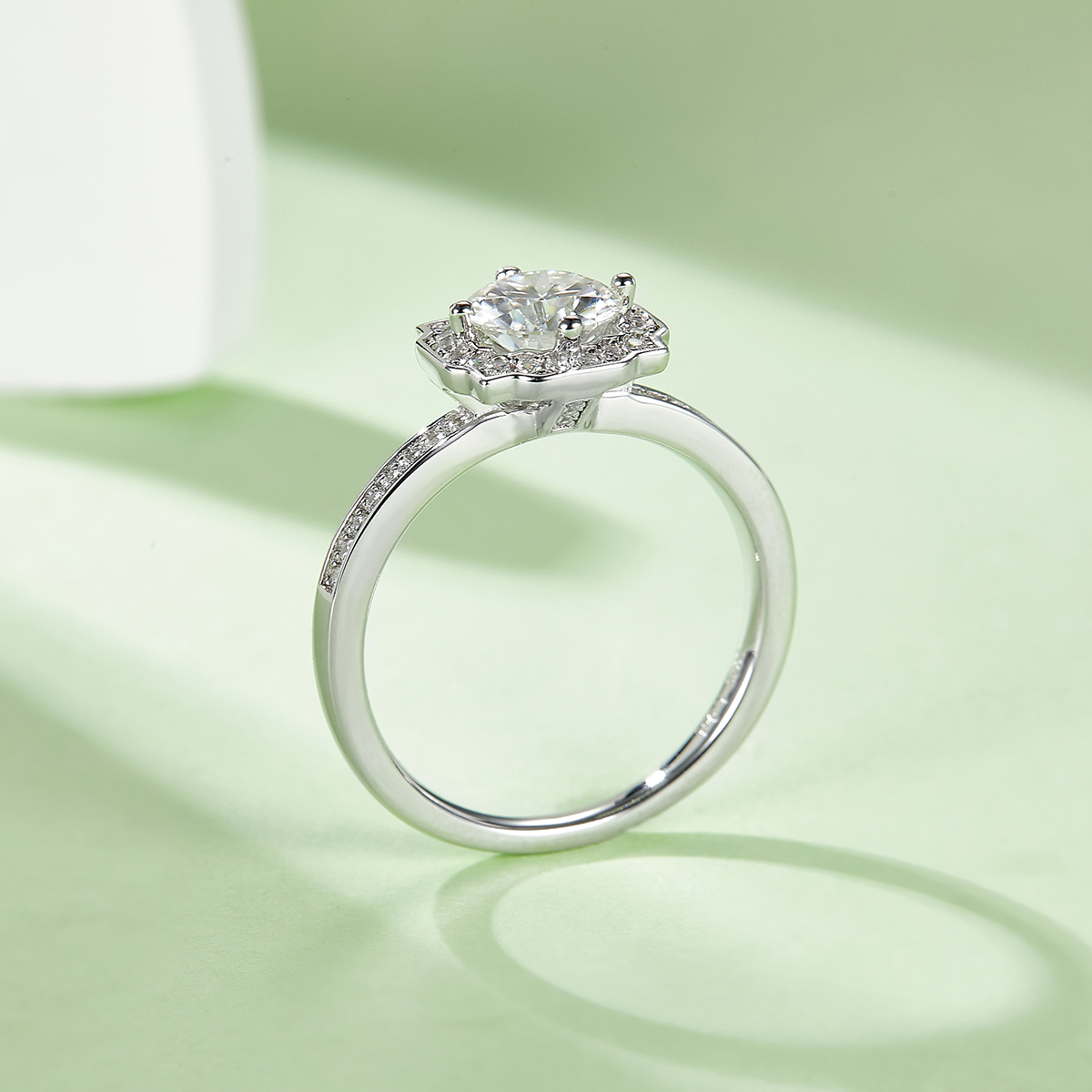 Microset Hare   M33A