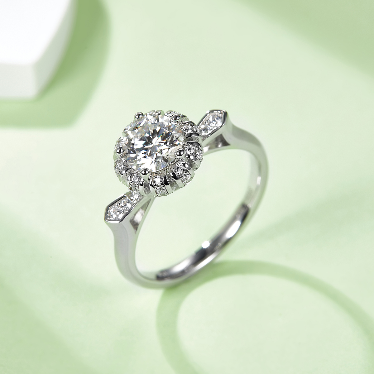 Uniform seduction  M44A