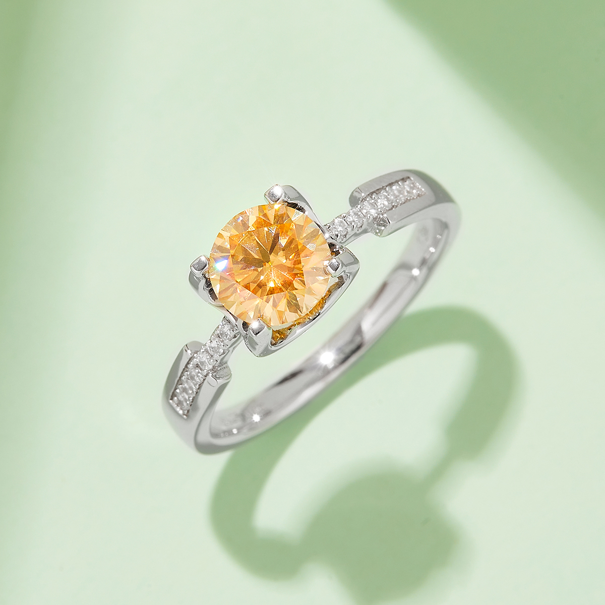 Straight arm micro-set cow head small waist S925 silver plated white gold moissanite diamond women's ring 1 carat D grade