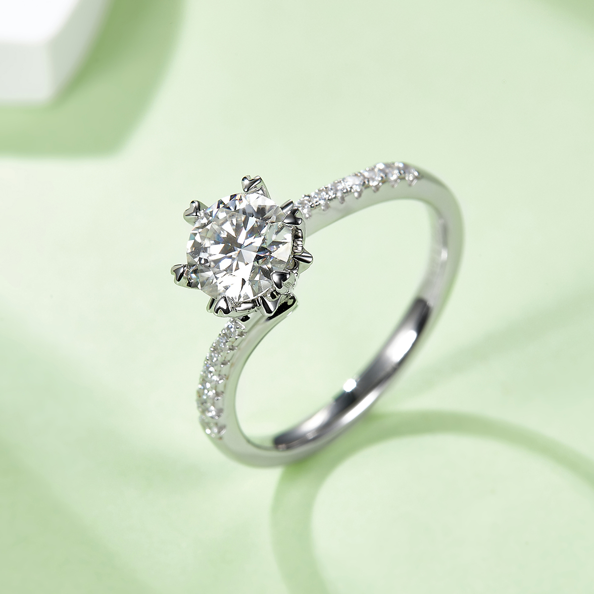 Twisted arm micro-set snowflake S925 silver plated white gold moissanite diamond women's ring 1 carat grade D