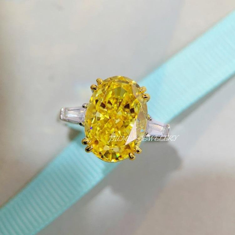 S925 Sterling Silver 10 Carat Yellow Diamond Ice Flower Cut Cushion Cut