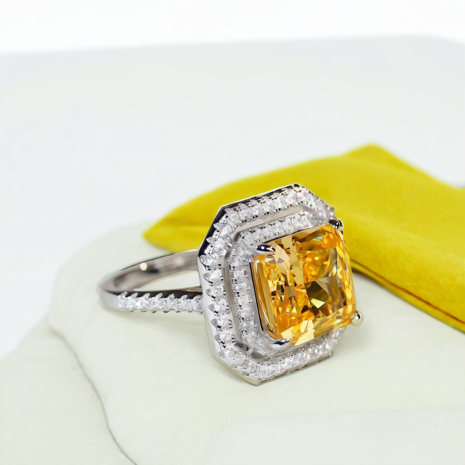 S925 Sterling Silver Yellow Diamond Square Full Diamond Ring High Carbon Diamond Zircon Radiant Cut Ring for Women