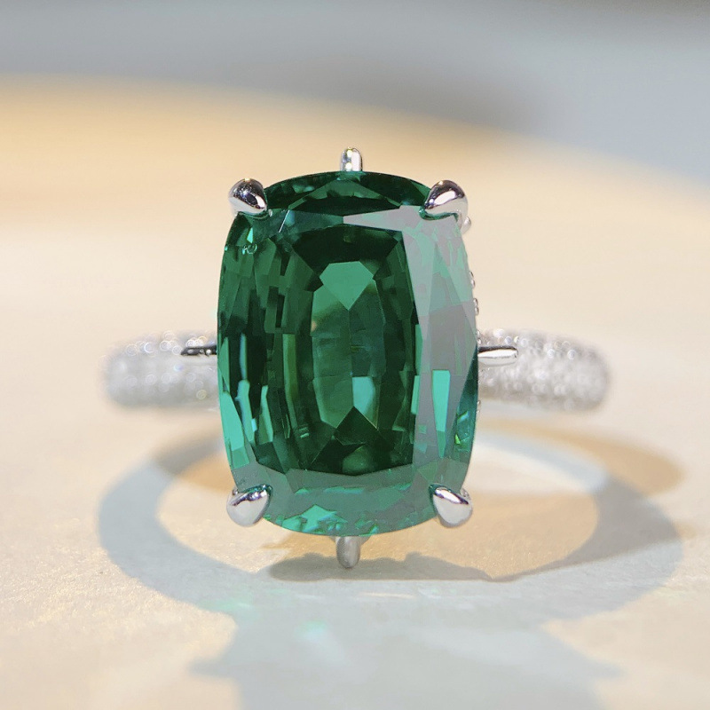 S925 Sterling Silver Ring for Women with Emerald and Full Diamond