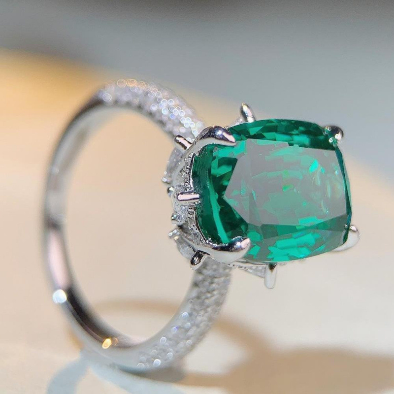 S925 Sterling Silver Ring for Women with Emerald and Full Diamond