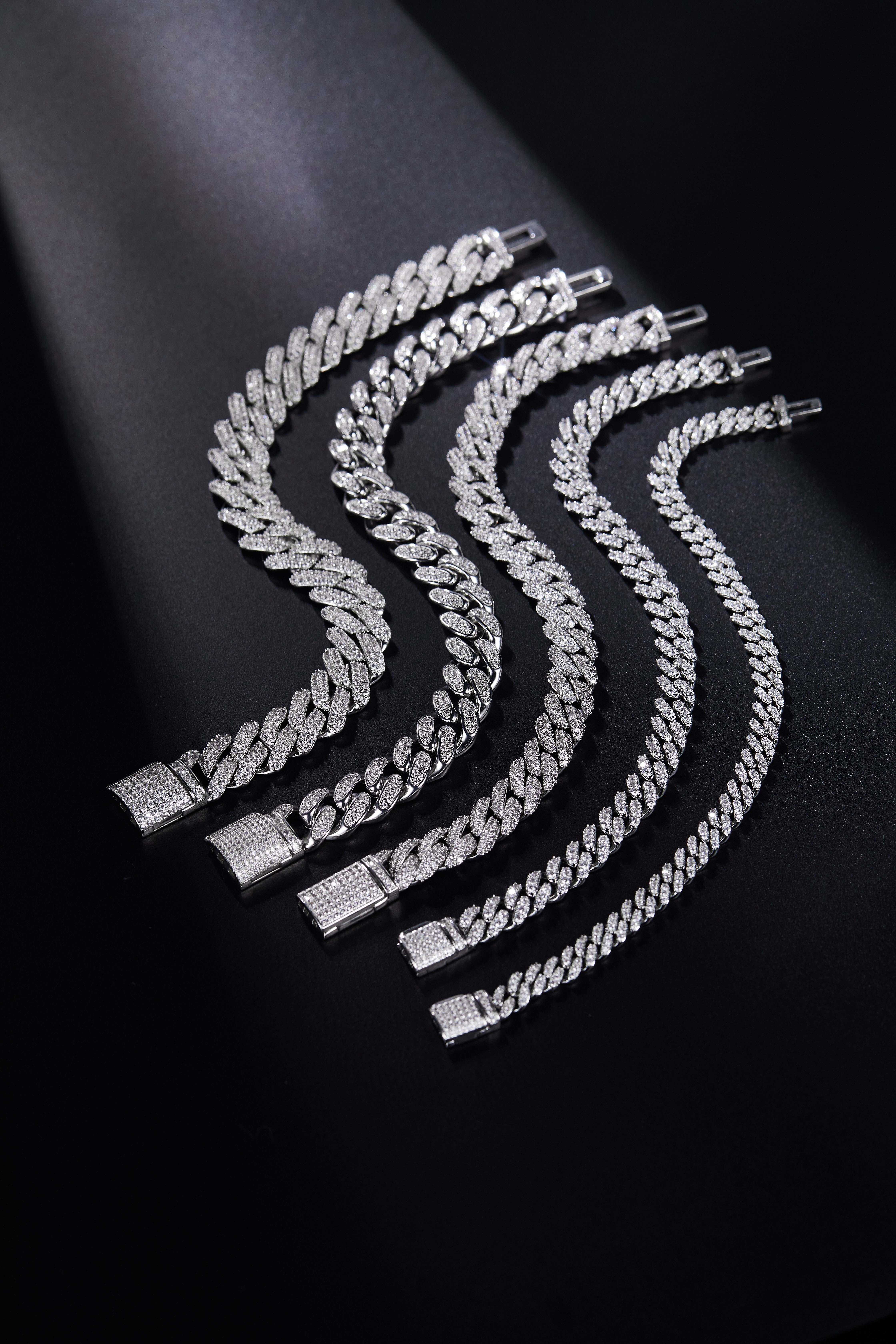 10mm Wide Cuban Chain S925 Silver with Moissan Diamonds Criolite Round White DVVS