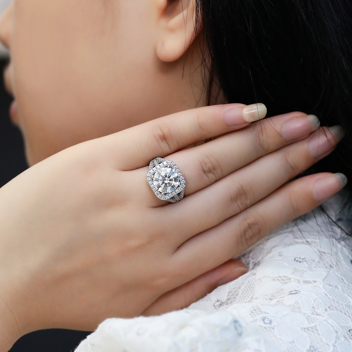 Classic Square Wrap S925 Silver Plated White Gold Moissan Diamond Women's Ring 5.0 Carat D