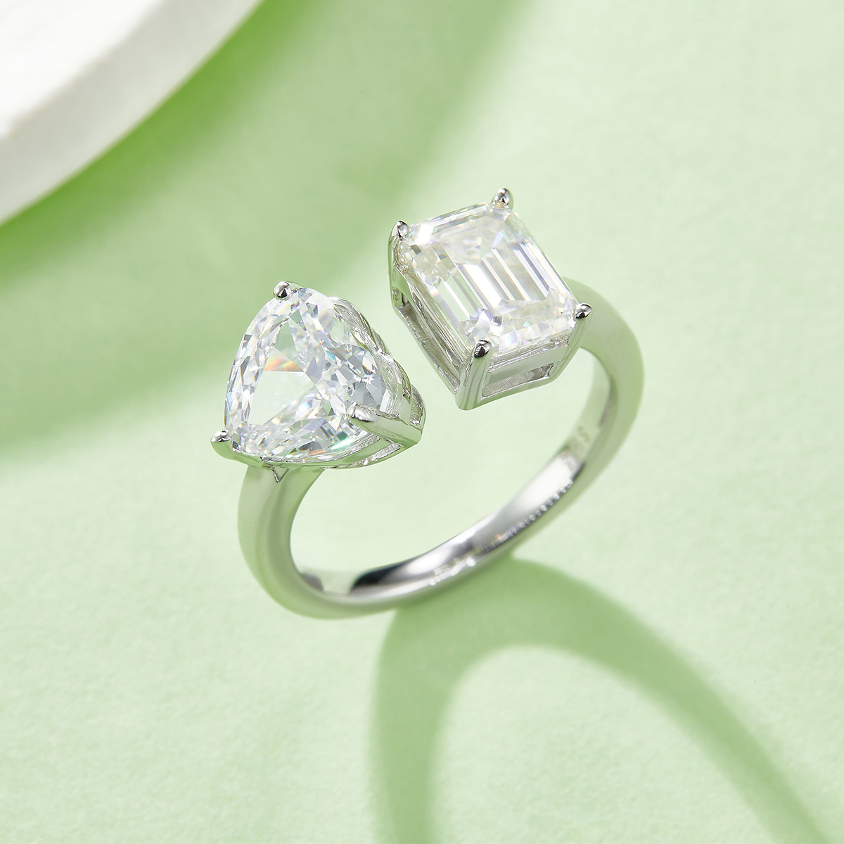 Heart Shaped Ice Cut AND Baguette Moissan Diamond S925 Silver Plated White Gold Women's Ring 2 Ct D