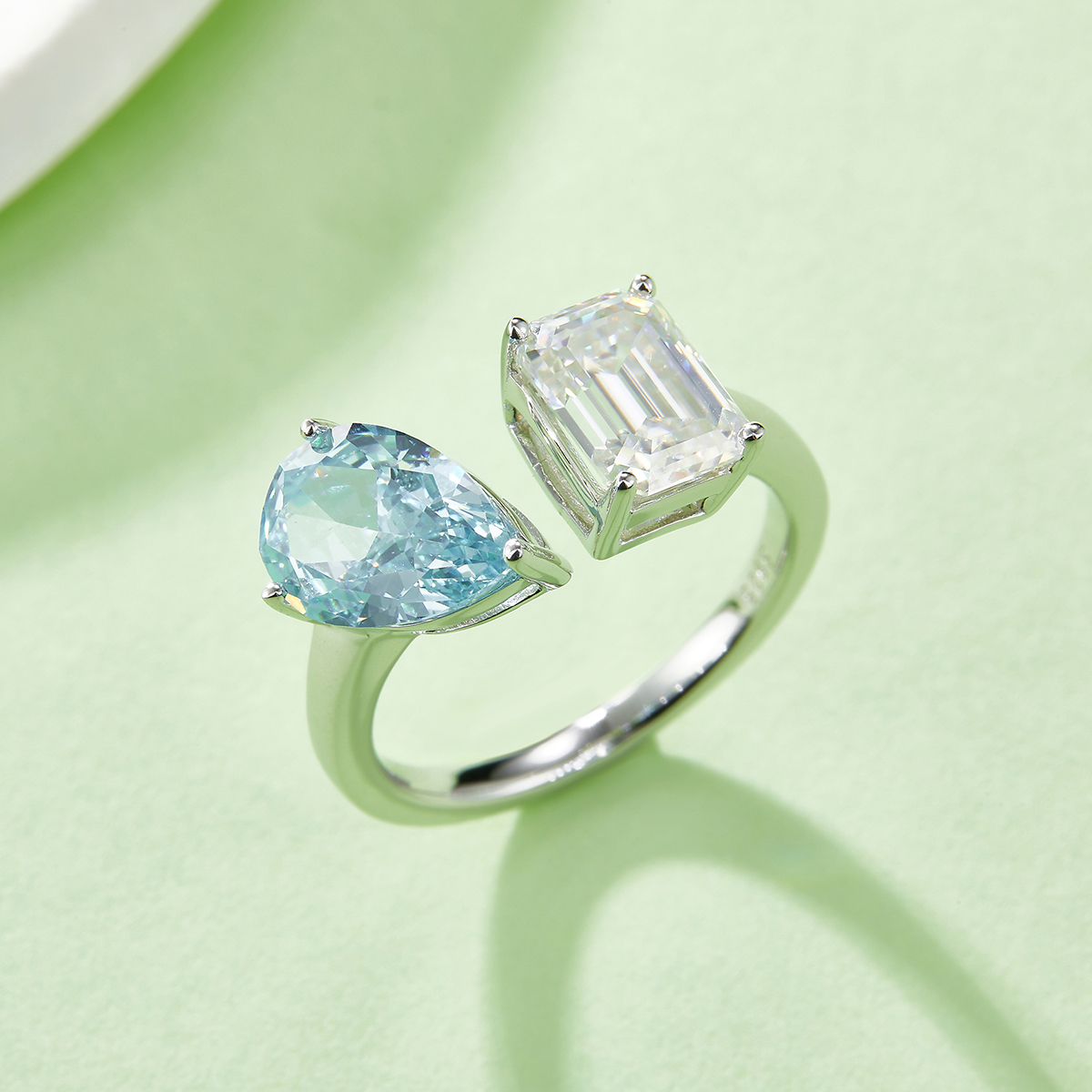 Pear Ice Flower Cut AND Baguette Moissanite Diamonds S925 silver plated white gold women's ring 2 ct D