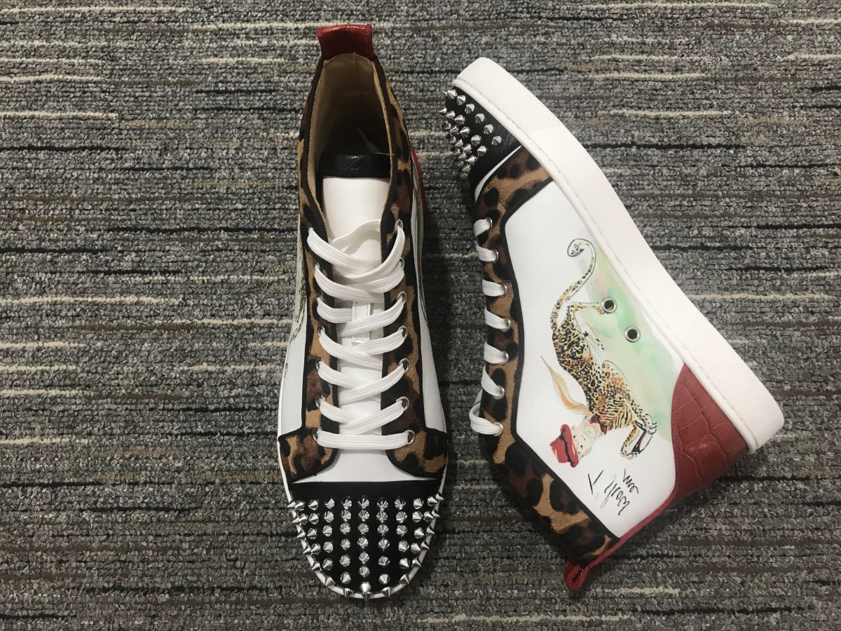 christian louboutin Lou Spikes Orlato Flat shoes