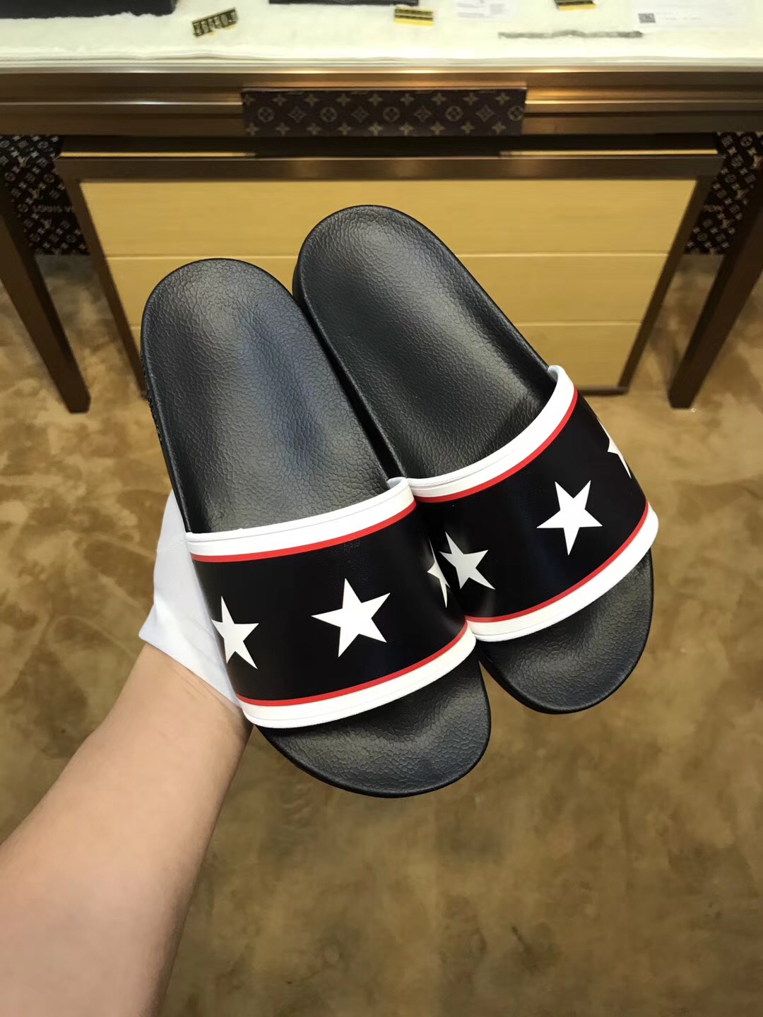 Givenchy Men Sandal Shoes