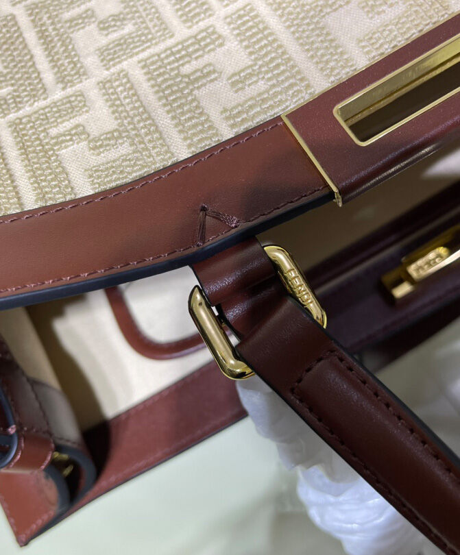 Fendi Peekaboo X-Tote Cream