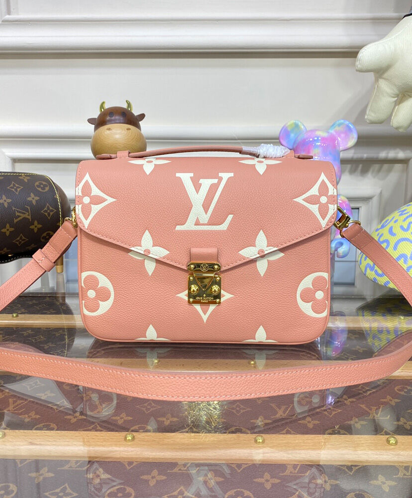 Louis Vuitton Pochette Metis M46302 Peachblow