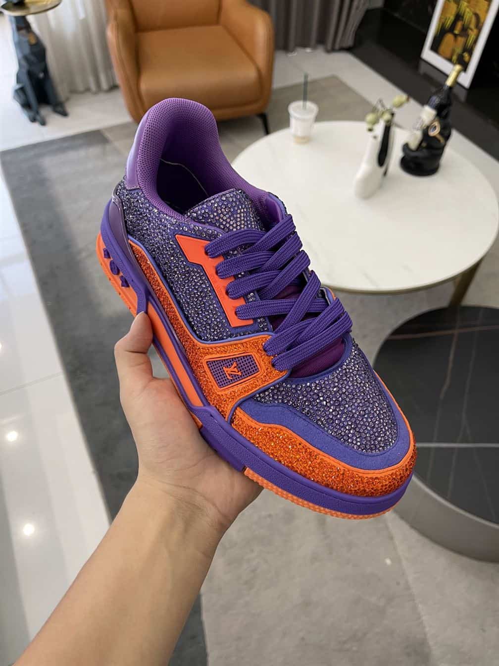 LOUIS VUITTON TRAINER SNEAKER   LSVT307