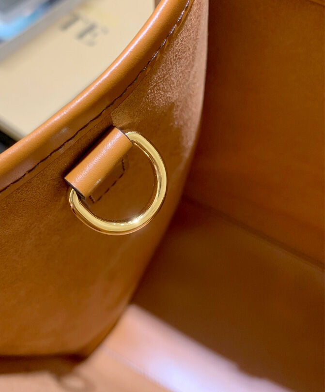 Fendi Sunshine Shopper 8BH372 Coffee