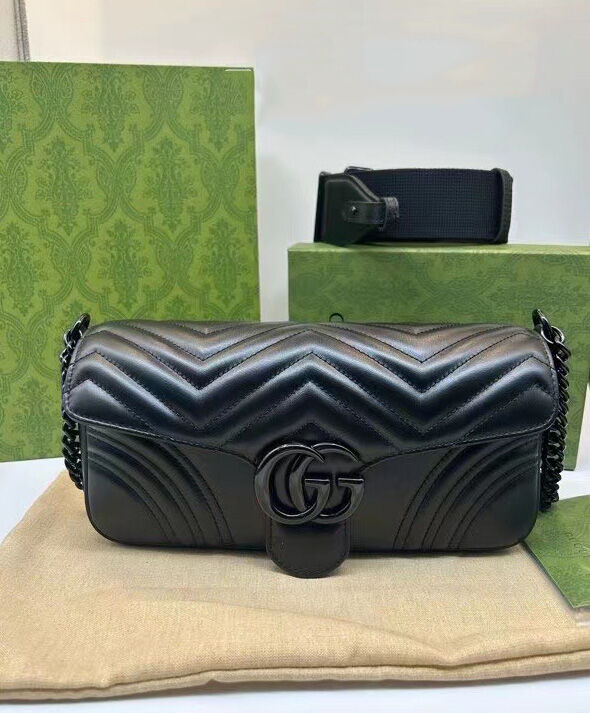 Gucci GG Marmont Shoulder Bag 734814 Black