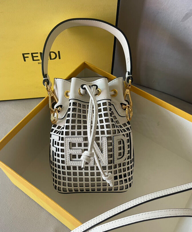Fendi Mon Tresor 8BS010 Cream