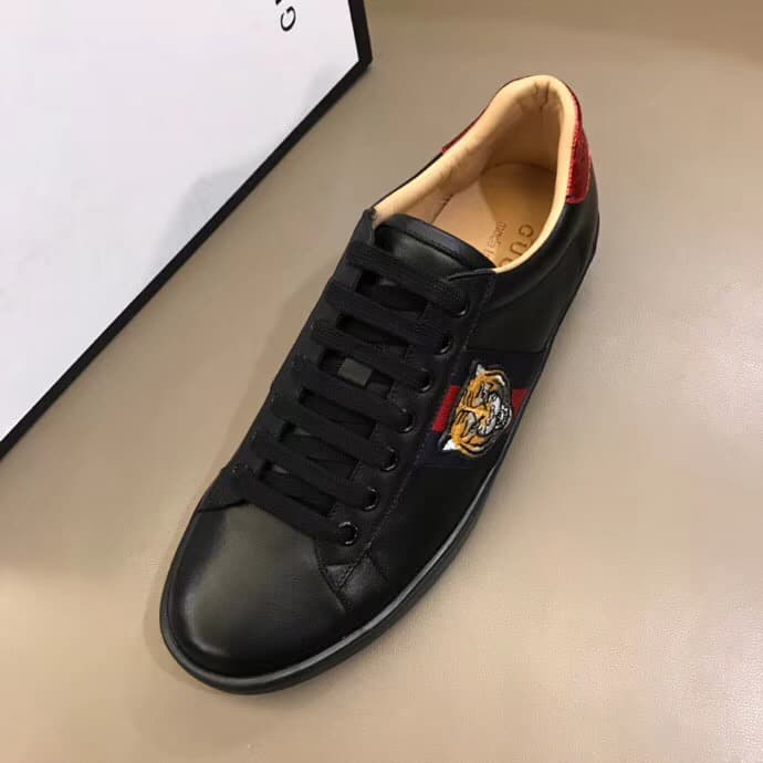 GUCCI TIGER ACE EMBROIDERED SNEAKER BLACK �C GC49