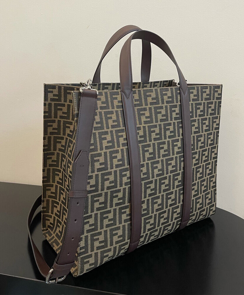 Fendi Shopper 7VA390 Coffee
