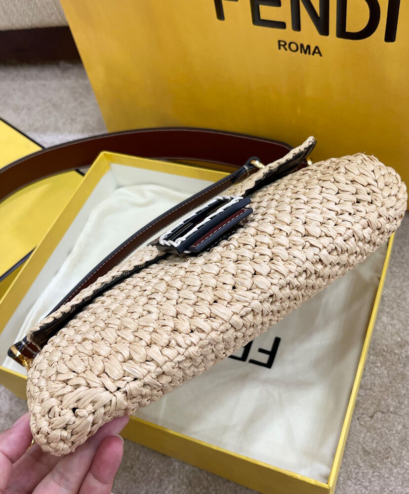 Fendi Baguette 8BR600 Coffee