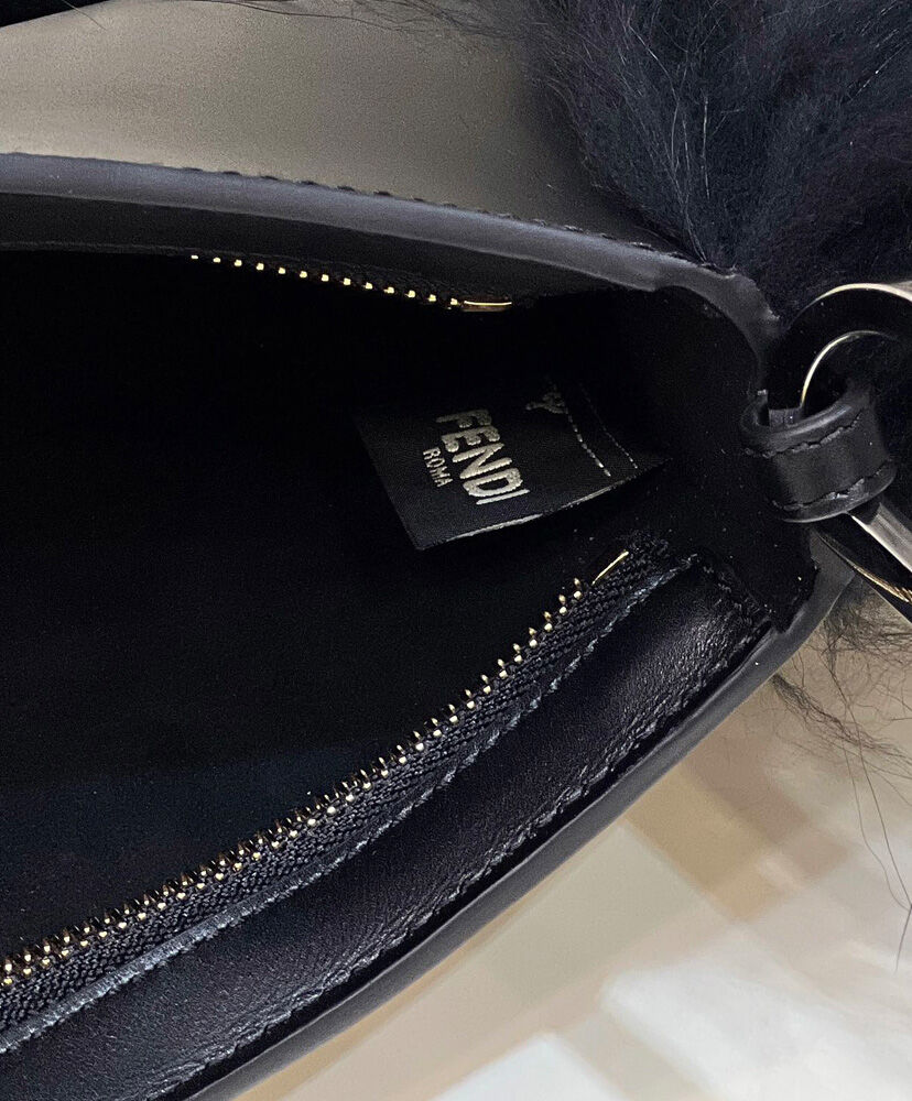Fendi O Lock Swing 8BS068