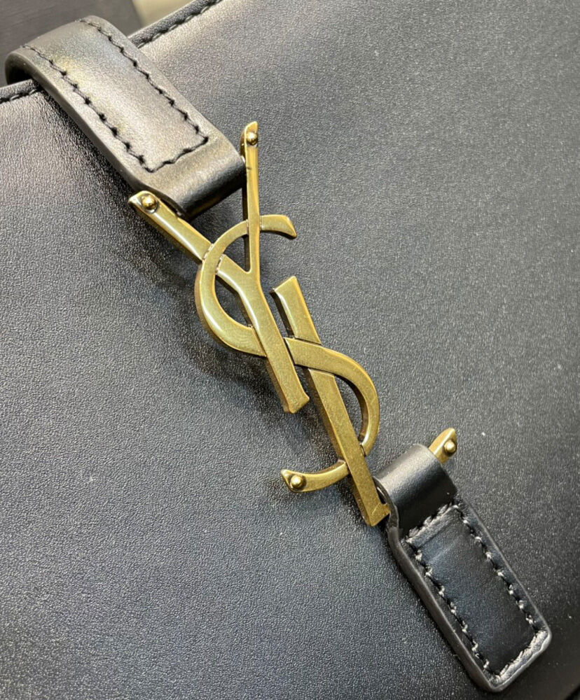 Saint Laurent Le 5 A 7 Hobo Bag In Smooth Leather 6572282 Black
