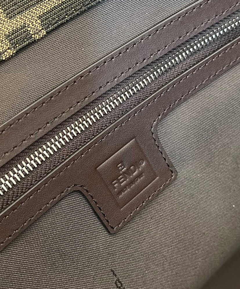 Fendi Shopper 7VA390 Coffee