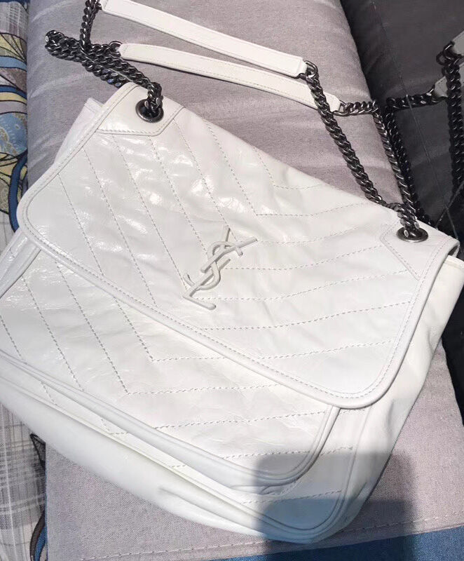 Saint Laurent Large Niki Chain Bag 4988940 White