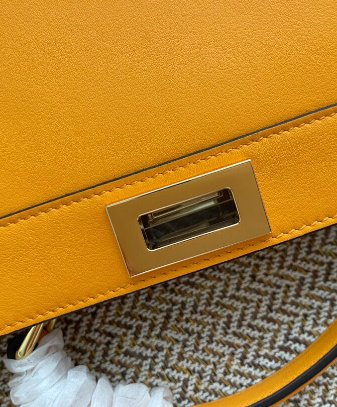 Fendi Peekaboo Iseeu Small 8BN327 Orange