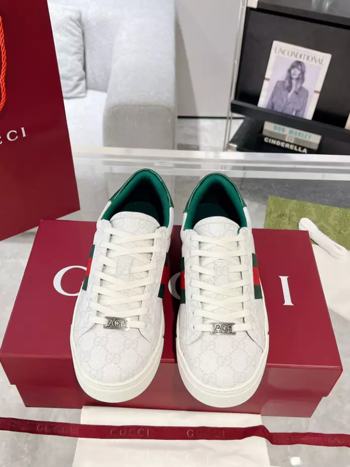 WOMEN S GUCCI ACE SNEAKER WITH WEB   GC249