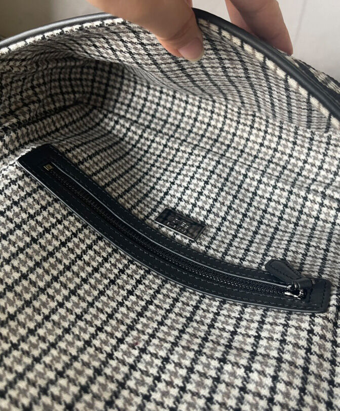 Fendi Baguette 8BR600 Black