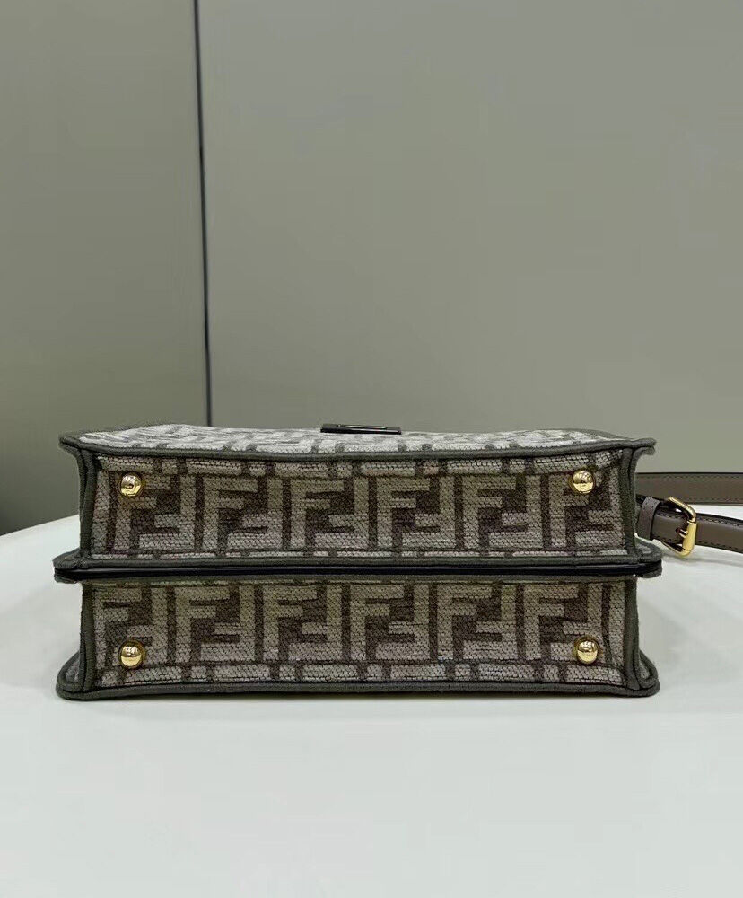 Fendi Peekaboo ISeeU Small 8BN327 Gray