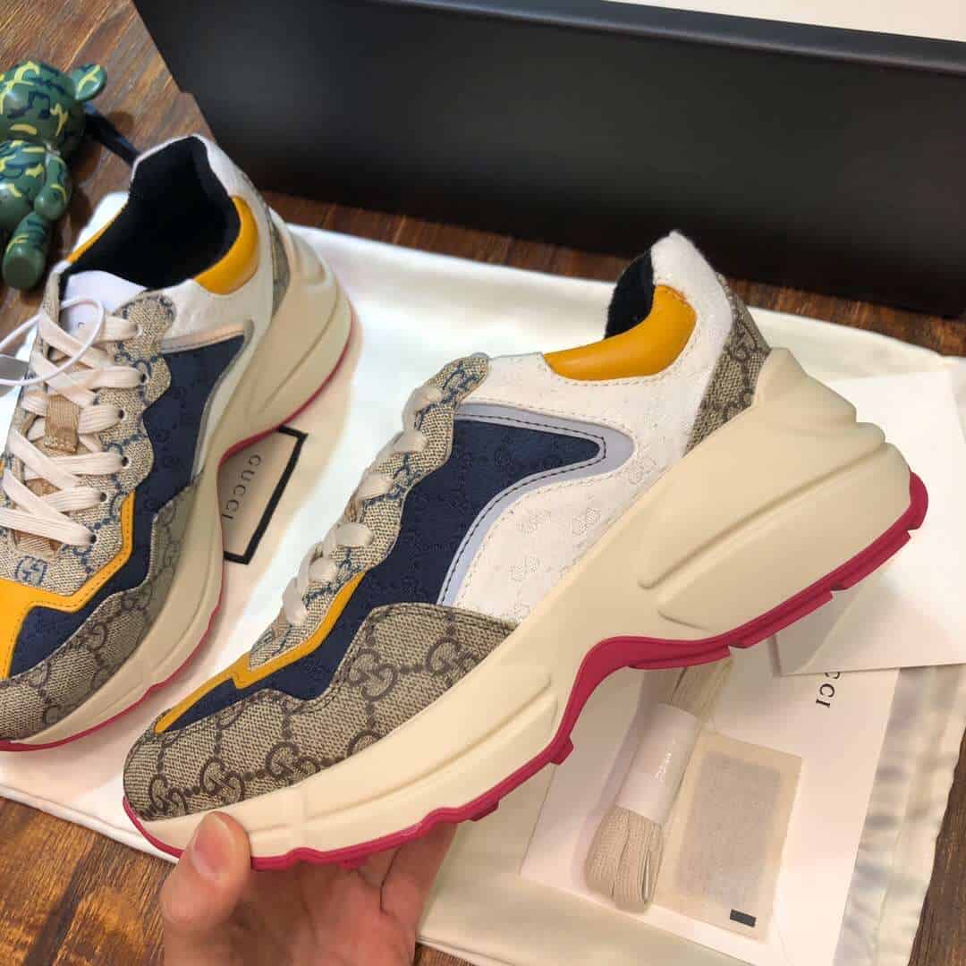GUCCI RHYTON GG SNEAKER GC 066