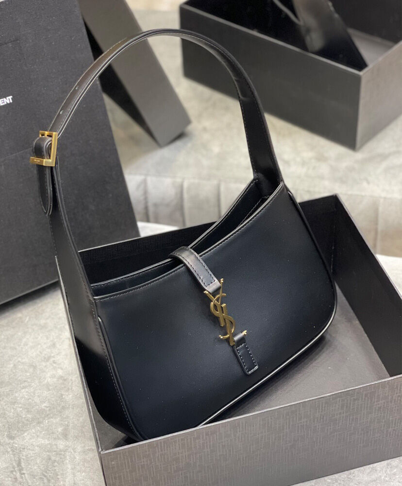 Saint Laurent Le 5 A 7 Hobo Bag In Smooth Leather 6572282 Black