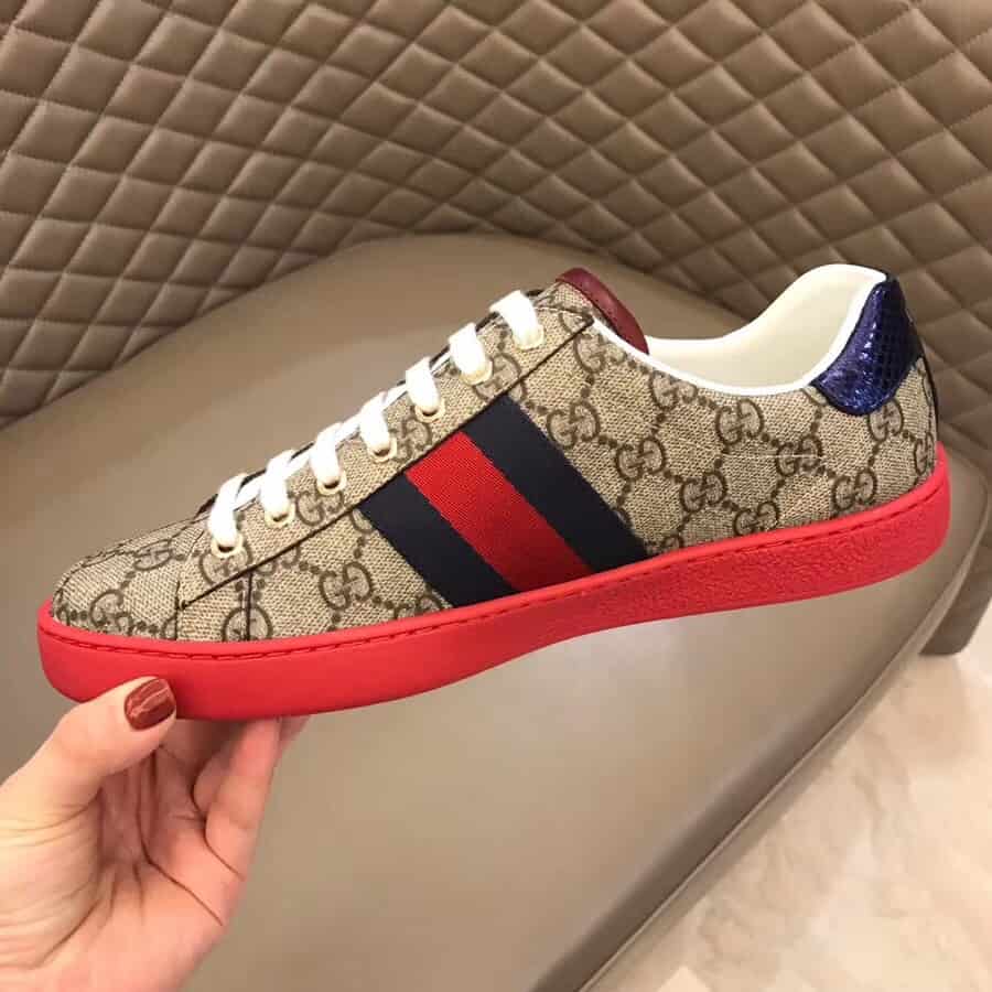 GUCCI ACE GG SUPREME SNEAKER- GC16