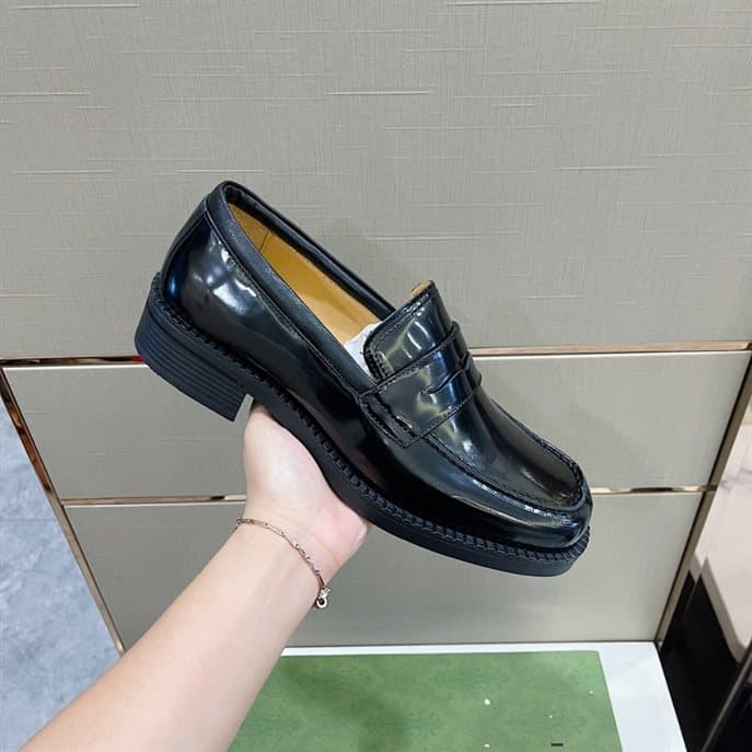 GUCCI LOAFERS   LDG019
