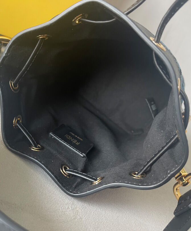 Fendi Mon Tresor 8BS010 Dark Blue