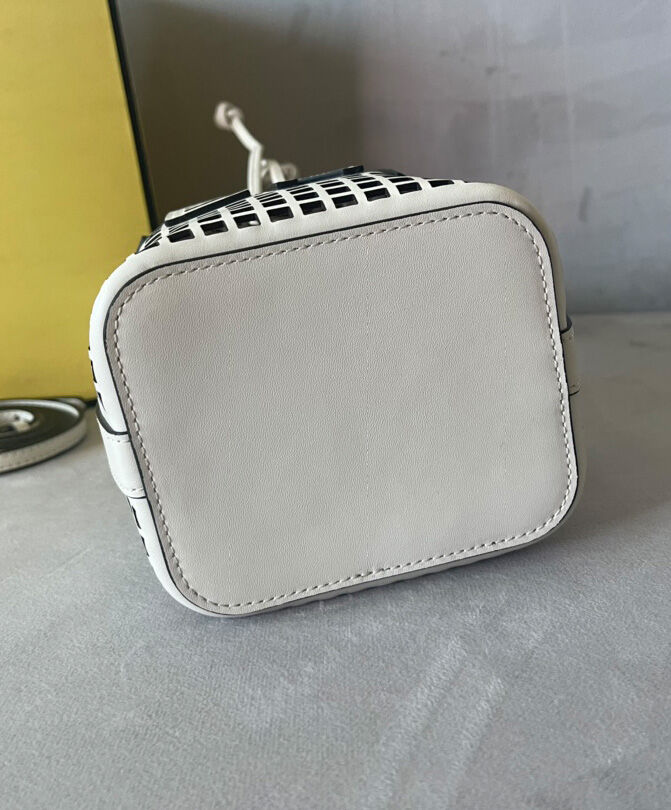 Fendi Mon Tresor 8BS010 Cream