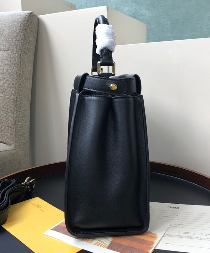 Fendi Peekaboo Medium 8BN290 Black