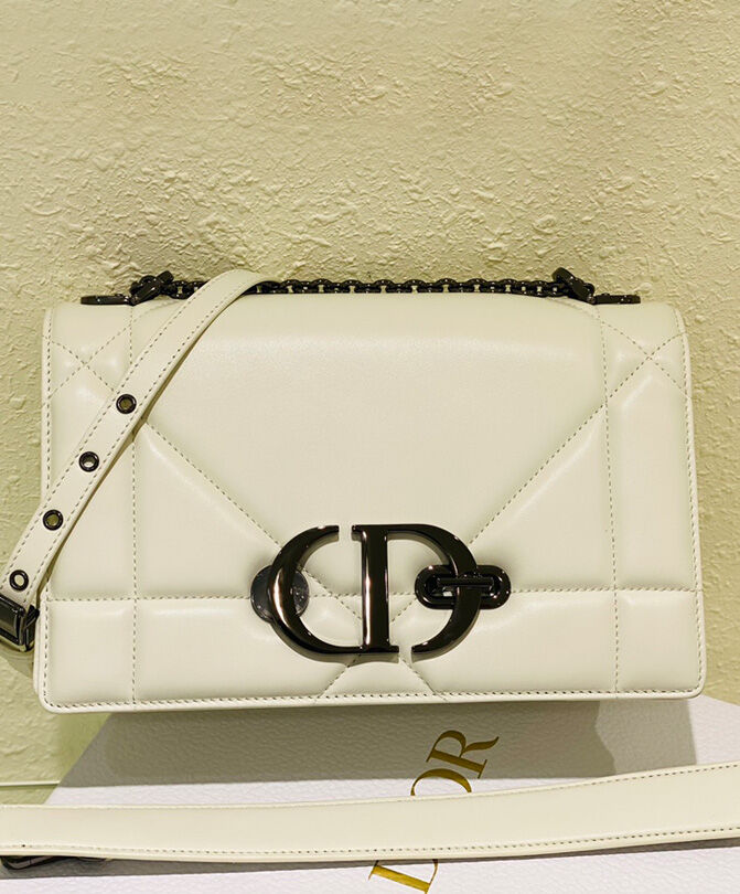 Christian Dior 30 Montaigne Chain Bag With Handle Cream