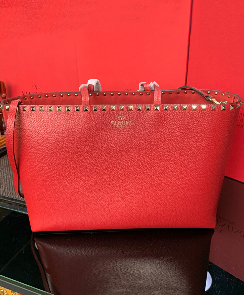 Valentino Large Calfskin Leather Rockstud Shopping Bag Red