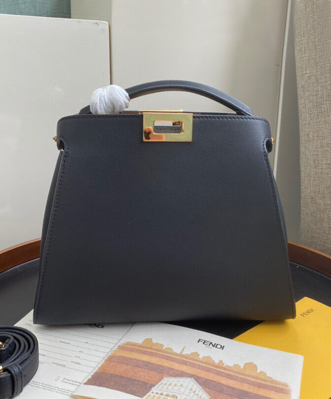 Fendi Peekaboo Essentially 8BN302 Black