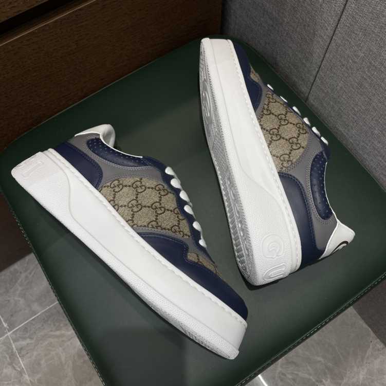 GUCCI MEN S GG SNEAKER   GC101