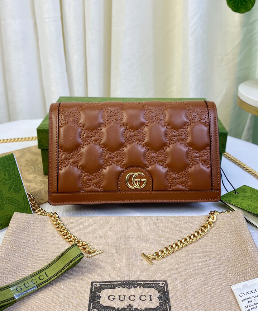 Gucci GG Matelasse Chain Wallet 723787 Coffee